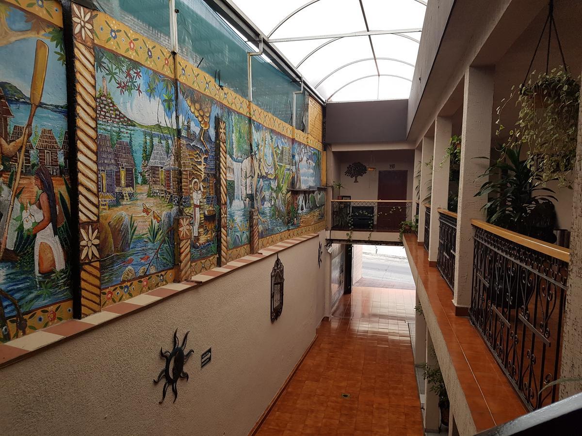 Hotel Nuevo Cupatitzio Uruapan  Esterno foto