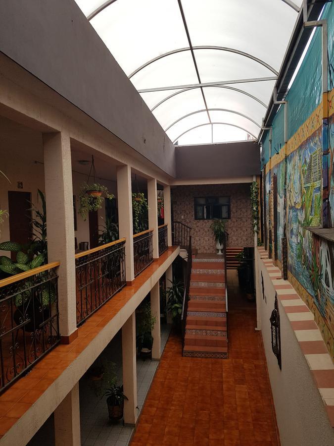 Hotel Nuevo Cupatitzio Uruapan  Esterno foto
