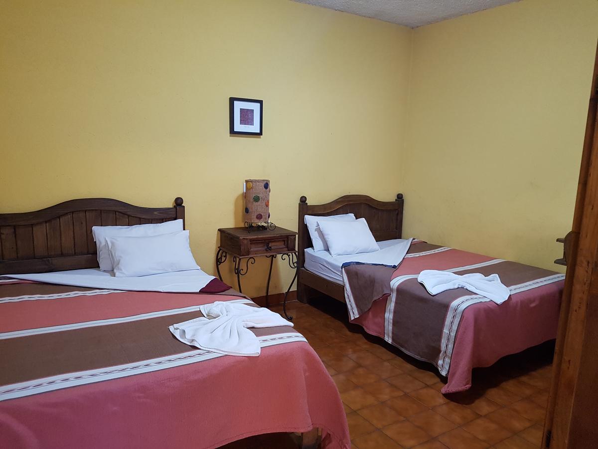 Hotel Nuevo Cupatitzio Uruapan  Esterno foto