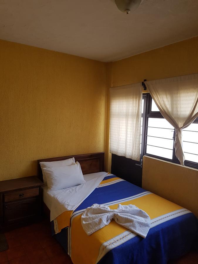 Hotel Nuevo Cupatitzio Uruapan  Esterno foto